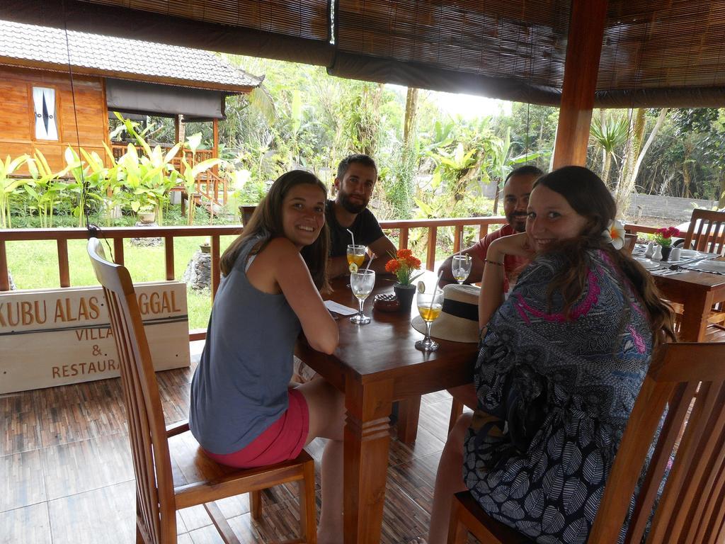 Kubu Alas Tunggal Villa Sidemen  Luaran gambar